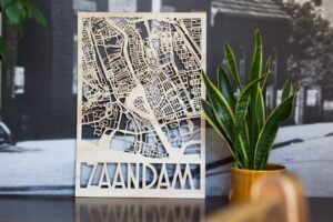 Plattegrond zaandam uit hout gelaserd